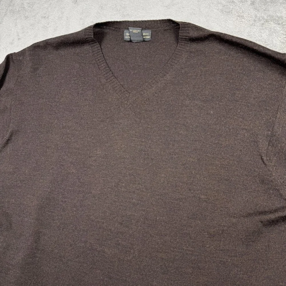 Banana Republic Merino Wool V-Neck Knit Sweater Brown Minimalist Preppy XL